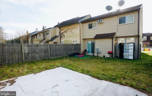 25 Presidential Dr, Erial NJ 08081-1313 exterior