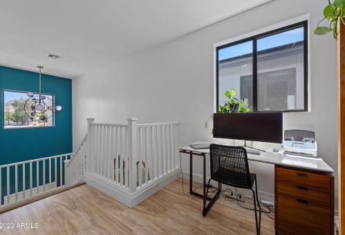 3128 Cheryl Dr, Phoenix AZ 85028-2329 exterior