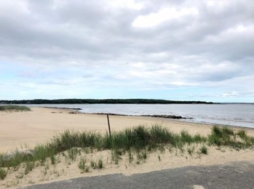 23 Swifts Bch Rd, Wareham MA 02571-1924 exterior