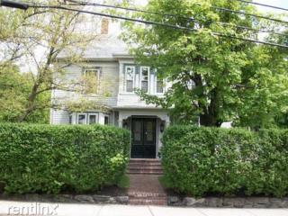 984 Chestnut St, Newton MA  02464-1102 exterior