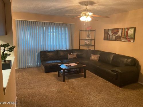 8413 34th Ave, Phoenix AZ 85053-2909 exterior