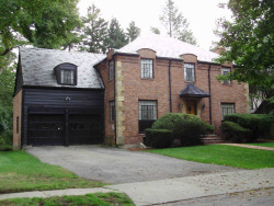 25 Ferncroft Rd, Newton, MA 02468-1213