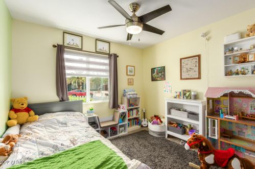 13214 40 Pl, Phoenix AZ 85050-7229 exterior