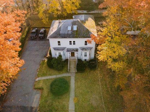 24 Newtonville Ave, Newton MA 02458-1828 exterior