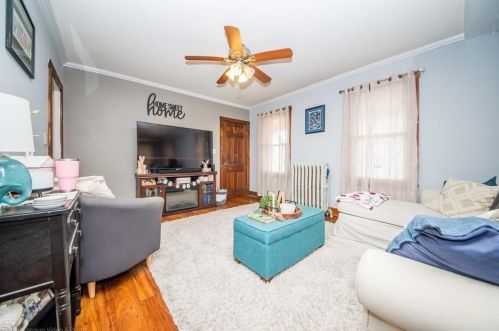 278 Palmer St, New Bedford MA 02740-2559 exterior