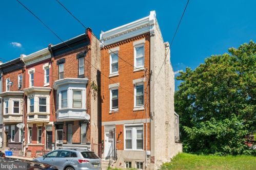 2341 16th St, Philadelphia, PA 19132-4402