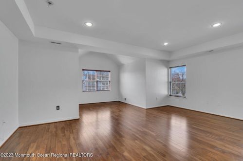 111 Picadilly Dr, Jackson Twp NJ  08527-1290 exterior