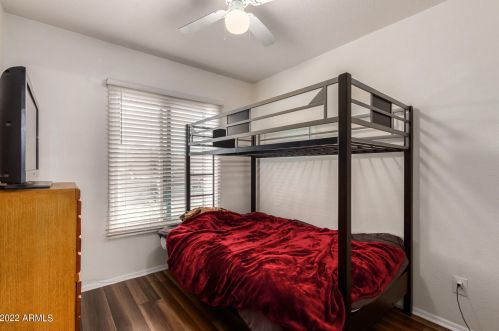 3762 Crocus Dr, Phoenix AZ 85032-5419 exterior