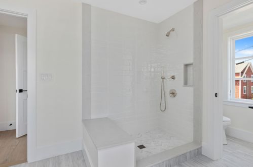 34 Holway St, Chatham MA  02633-2415 exterior