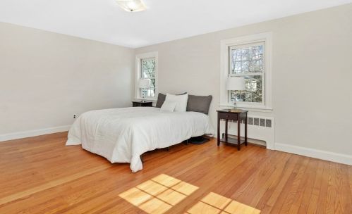 21 Manning St, Needham MA 02494-1509 exterior