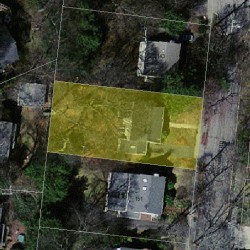 147 Woodcliff Rd, Newton MA 02461-1838 aerial view