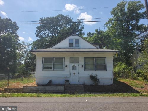 113 Summit Ave, West Deptford NJ  08096-3848 exterior