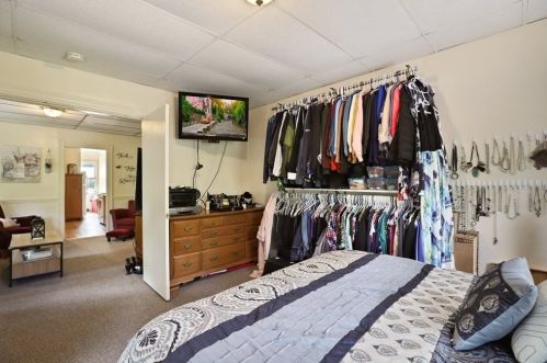 32 Corthell Ave, Whitman MA 02382-1803 exterior