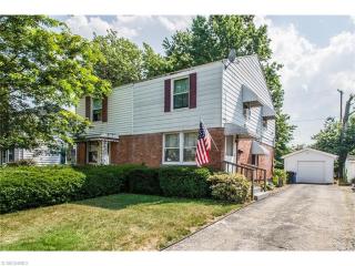 14223 Tuckahoe Ave, Cleveland, OH 44111-2325