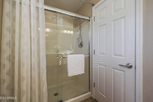 21150 36 Pl, Phoenix AZ 85050-8388 exterior