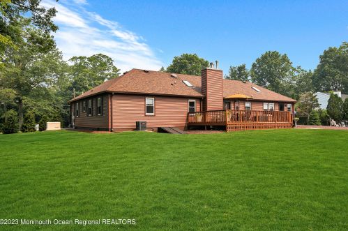 1120 Sycamore Ave, Tinton Falls NJ 07724-3237 exterior