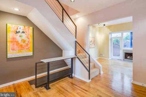 758 6th St, Philadelphia PA  19147-3039 exterior