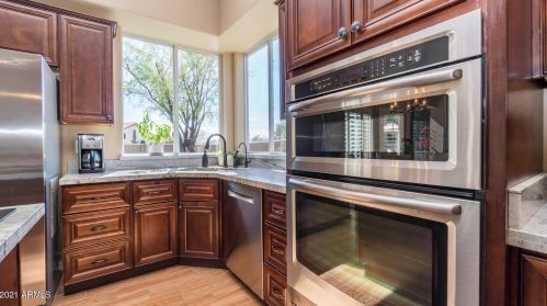 14057 33 St, Phoenix AZ 85032-7201 exterior