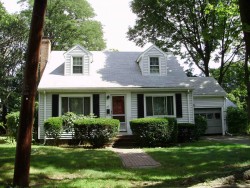 127 Harding St, Newton, MA 02465-1339