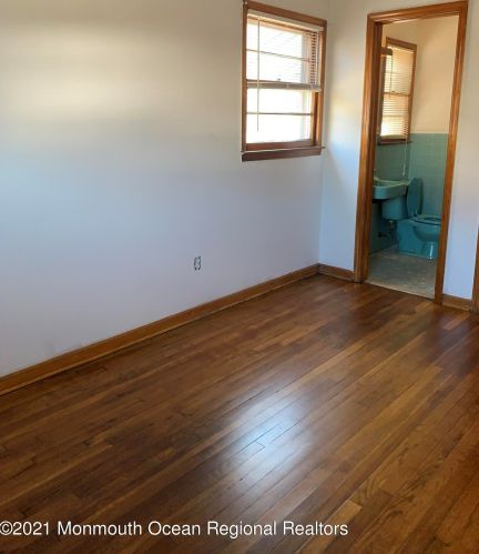 51 Laurel Ave, Kearny NJ 07032-2951 exterior