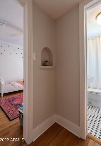 1815 11 Ave, Phoenix AZ 85021-4415 exterior