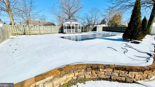 1214 Monmouth Rd, West Deptford NJ 08096-3059 exterior