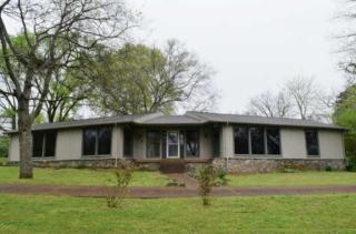 1087 Hickory Harbor Dr, Gallatin, TN 37066-5648