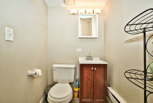 3626 Oak Park Ave, Forest View IL 60402-3865 exterior