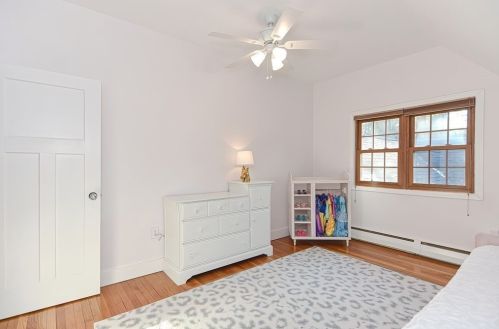 37 Needham St, Norfolk MA  02056-1648 exterior