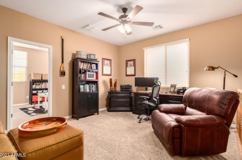 5227 Desperado Way, Phoenix AZ  85083-7353 exterior