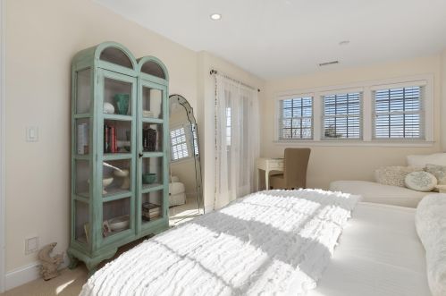 230 Skyline Dr, Chatham MA 02633-1720 exterior