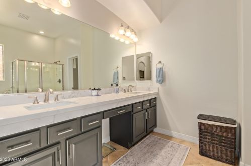 26518 51st Dr, Phoenix AZ  85083-1274 exterior