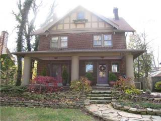 2381 Brentwood Rd, Columbus, OH 43209-2103