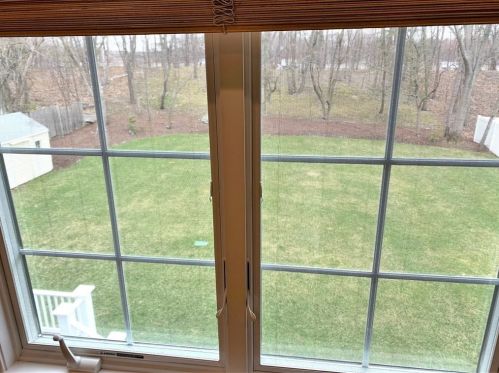 208 Vly Rd, Needham MA 02492-4720 exterior