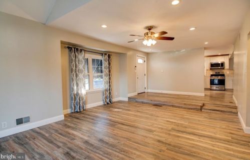 495 Edgewater Ave, West Deptford NJ  08093-1238 exterior