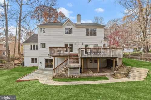 9757 Polished Stone, Columbia MD 21046-2802 exterior