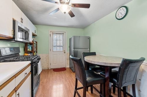 9 Lindsey Ln, Dracut, MA 01826-6314