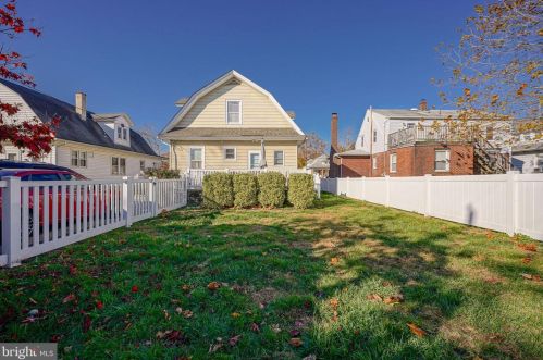 523 Lincoln Ave, West Deptford NJ 08066-1136 exterior