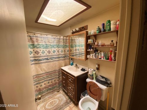 3002 Charter Oak Rd, Phoenix AZ 85032-7449 exterior