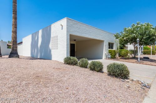 5122 78th St, Scottsdale AZ  85250-7217 exterior