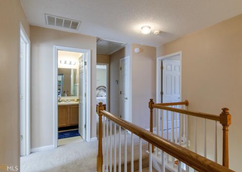 464 Walnut Crk Dr, Stockbridge GA 30281 exterior