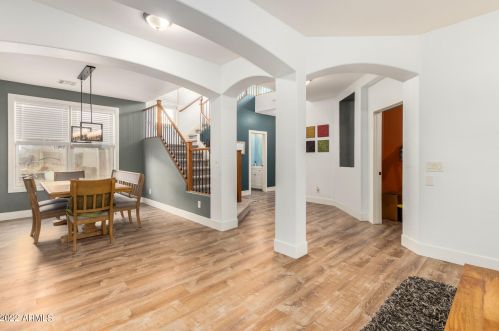 2320 Bowker St, Phoenix AZ 85040-3481 exterior