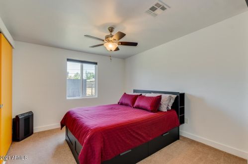 2225 Cambridge Ave, Phoenix AZ 85008-1216 exterior