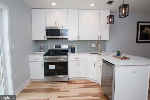 1445 Bancroft St, Philadelphia PA 19132-2361 exterior