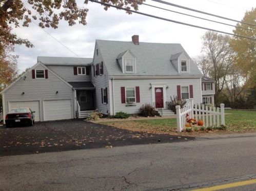 7 Felton St, Peabody MA  01960-8082 exterior