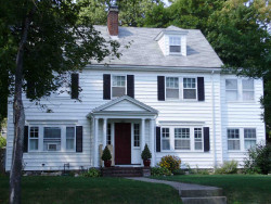 863 Watertown St, Newton, MA 02465-2141