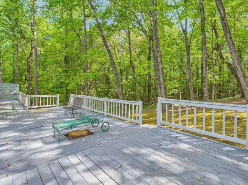 5100 Hidden Branches Cir, Atlanta GA  30338-4021 exterior