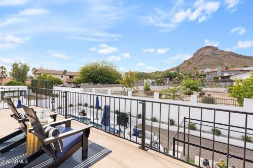 15026 19th Way, Phoenix AZ  85022-3905 exterior