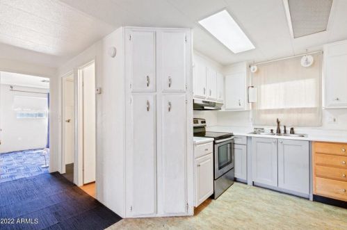 18636 25th Way, Phoenix, AZ 85050-3106