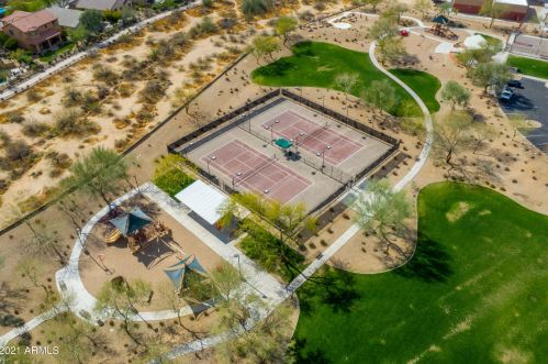 21824 39 St, Phoenix AZ 85050-4881 exterior